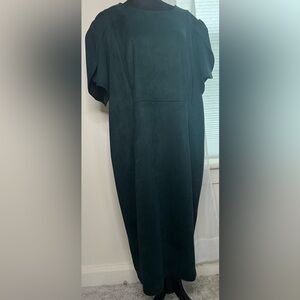 Calvin Klein Emerald Midi Dress – Size 22W (NWT)